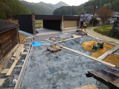garage_20250407-01.jpg