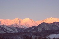 自慢81　朝焼けの白馬三山　いーだ